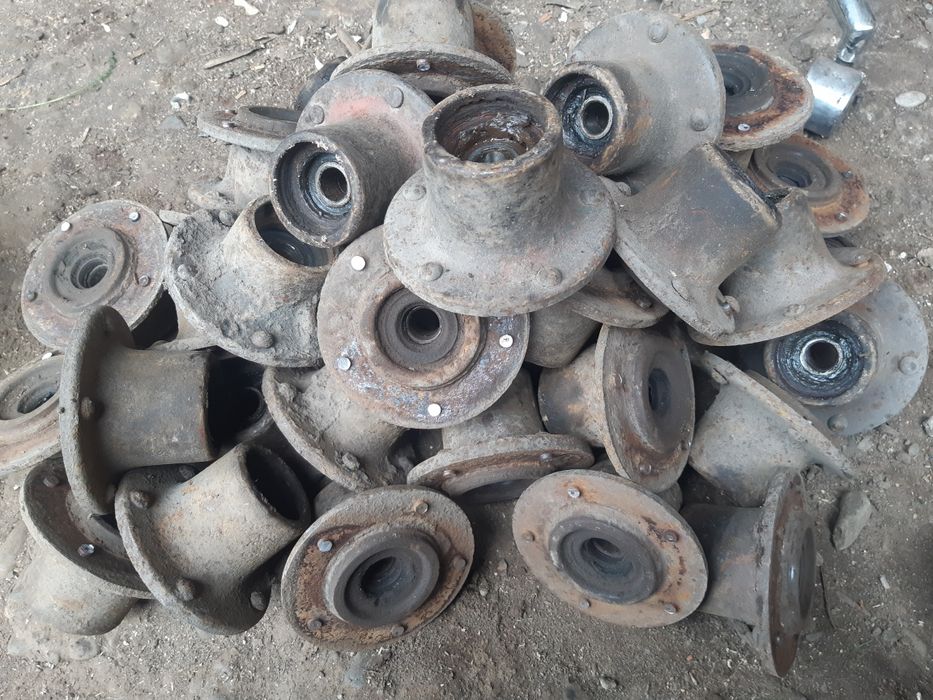 СЗ3.6  5.4 корпус  сошника  втулки заглушки  ступиці  сошника