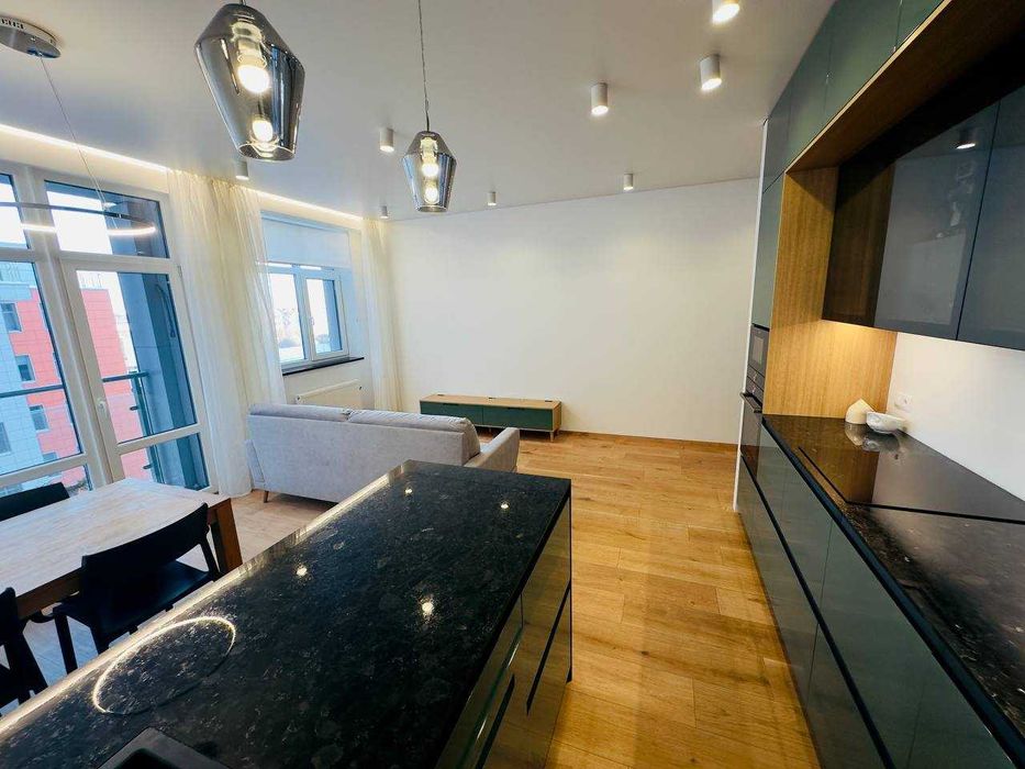 Продам 4х кімнатну квартиру 110 м2  ЖК IQ Hаuse Нагорний Парк Шевченко