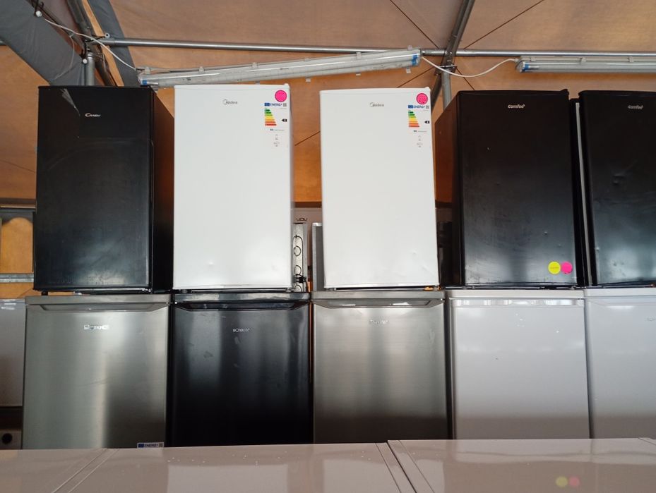 OUTLET Janki, ul. Wspólna 6 MIDEA MDRD142FGE01 Lodówka 93 l Biała Nowa Powystawowa OKAZJA!