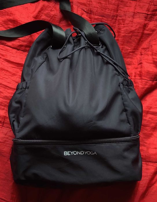 Рюкзак Beyond Yoga Sleek Black