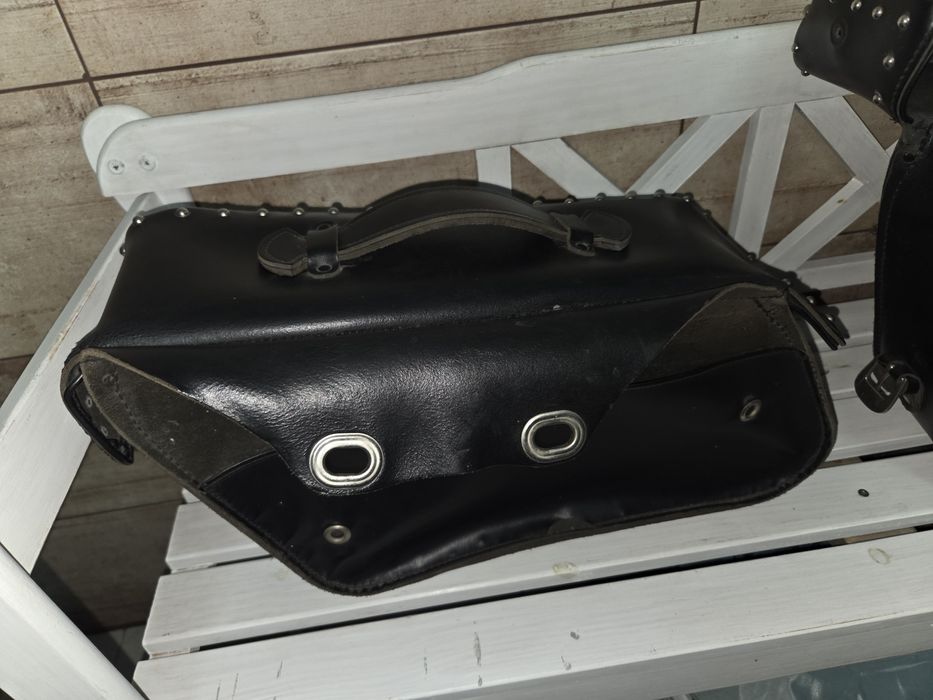 Sakwy skórzane HELD