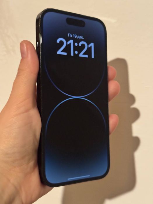 Продам пйфон  14 про 128 iphone 14pro 128