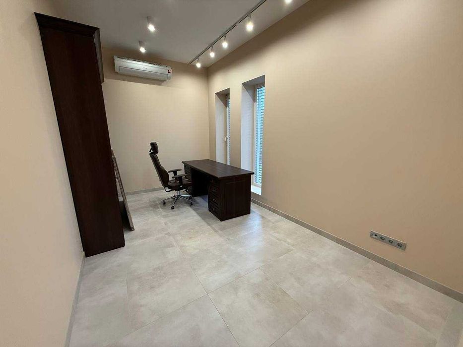 Оренда будинку в Новоолександрівці, енергоавтономний!