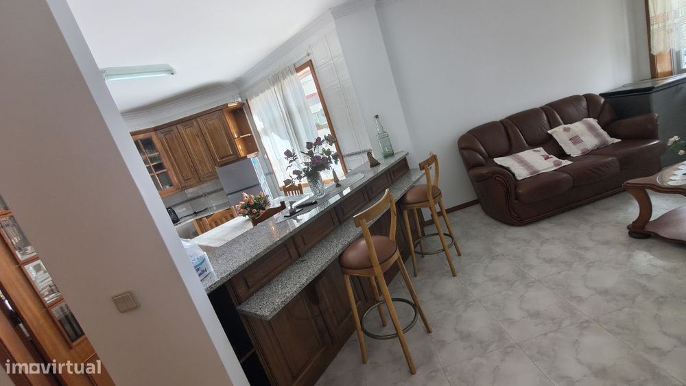 Apartamento T1 - Mobilado e equipado