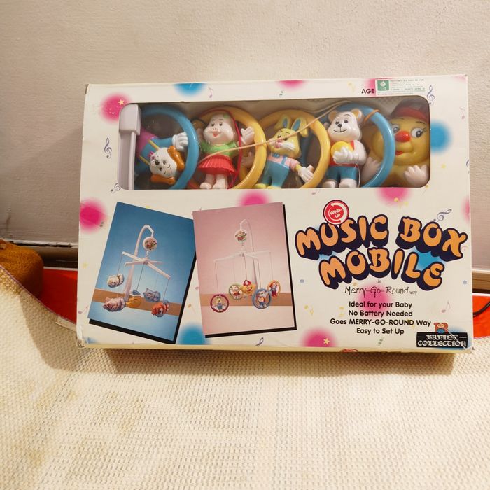 Karuzela do łóżeczka Music Box Mobile