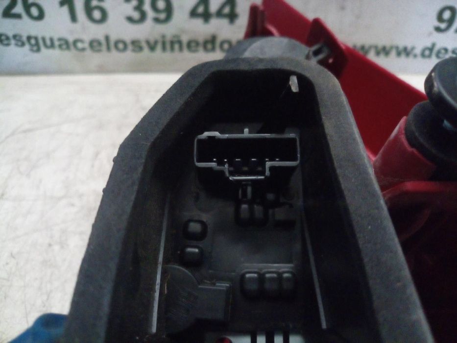 FAROLIM TRASEIRO ESQUERDO PEUGEOT 207 2006