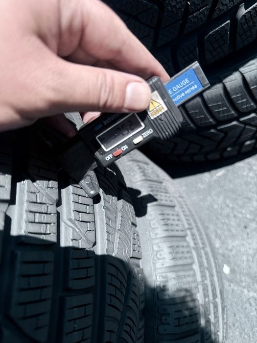 225 50 17 Pirelli Winter w210 RSC 90% 2024 Шини Зима
