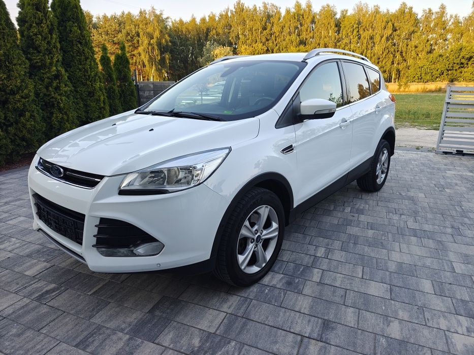 Ford Kuga Titanium 2015r Bezwypadkowa