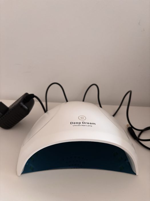 Lâmpada UV para unhas
