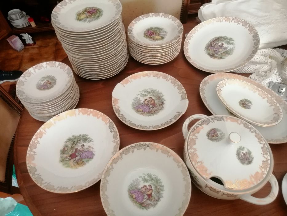 Serviço de jantar Germany  Bavaria, excelente coleção.