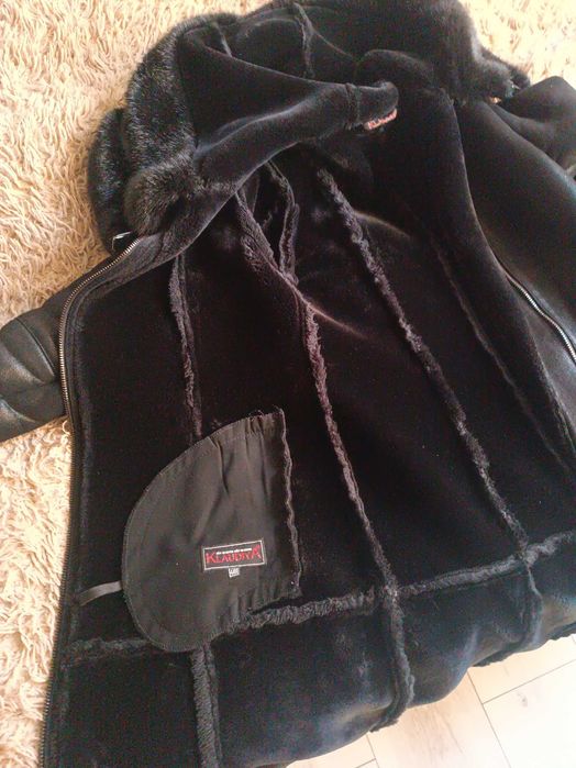 Дублянка з гарним  капюшоном