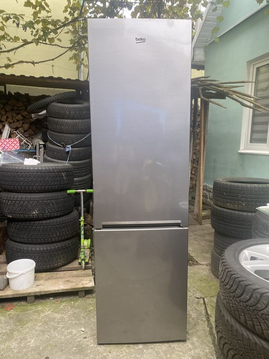 Продам холодильник б/у