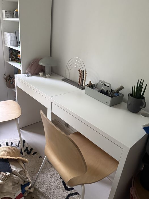Dwa nowe nieuzywane biurka mickie ikea
