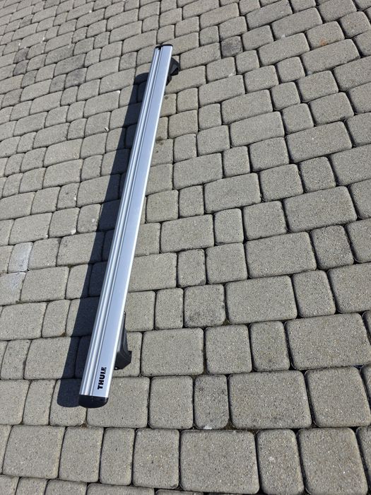 Thule Evo Raised Rail Bagażnik stopy + belki 127cm Nissan Qashqai