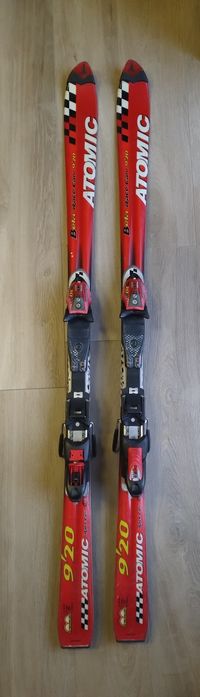 Narty Atomic 160cm długości.