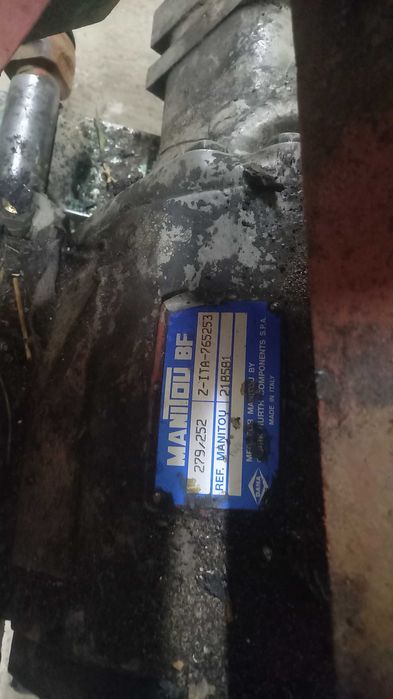 Mosty ładowarka koparka wózek widłowy 4x4 Manitou JLG Volvo Zettemeyer