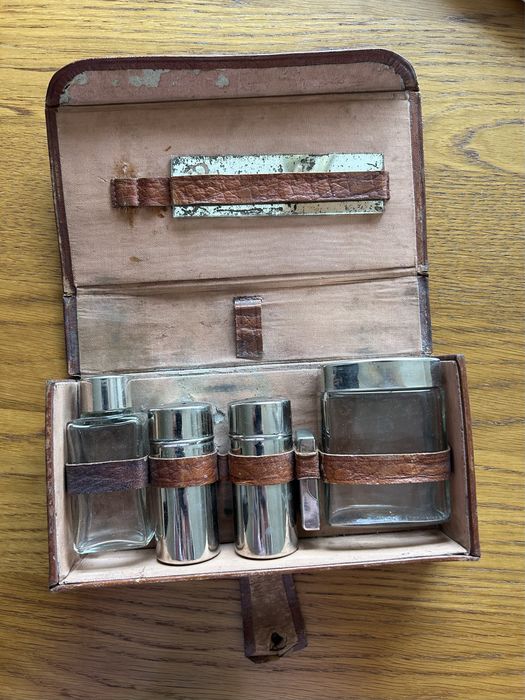 Estojo de toilette antigo masculino