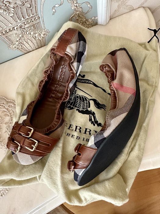 Балетки Burberry нові. Оригінал