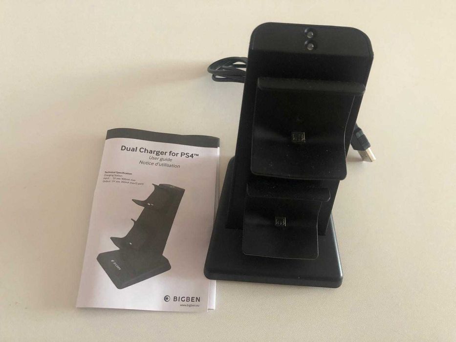 Nowa stacja dokująca BIGBEN PS4 stojak na 2 pady + ładowanie