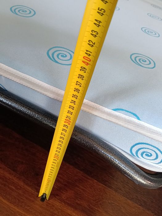 Cama de solteiro dobrável