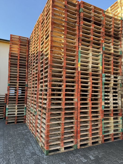 Palety 1200x1000 mocna, gęsty blat, bez uszkodzeń