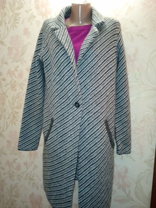 Кардиган, пальто, нове ,в складі вовна