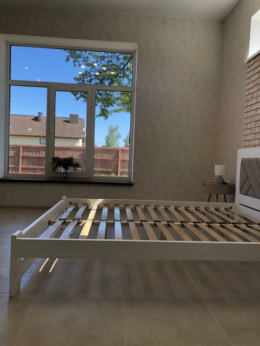 Продаётся новый дом в Обуховке в закрытом охраняемом городке с ремонто