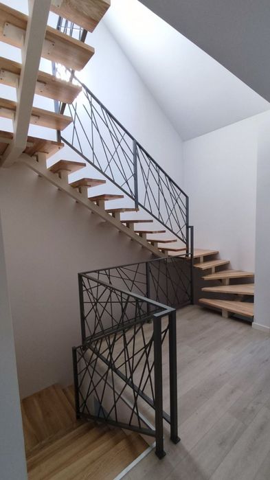 Робимо сходи, перила.Всі види каркасів.Обшивка деревом.