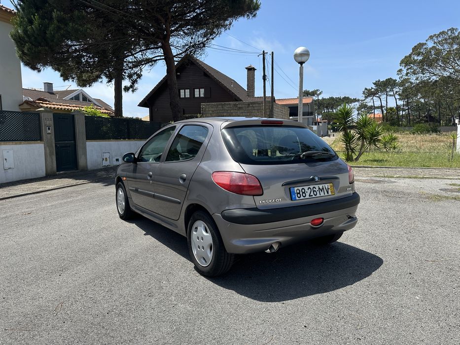 Peugeot 206 1.1