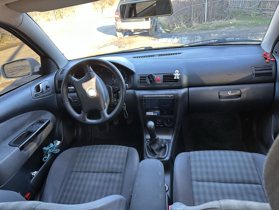 Продам октавію тур 2007 1.6 бензин