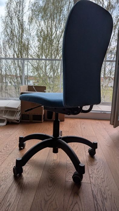 Krzesło IKEA NOMINELL – Prawie nowe!