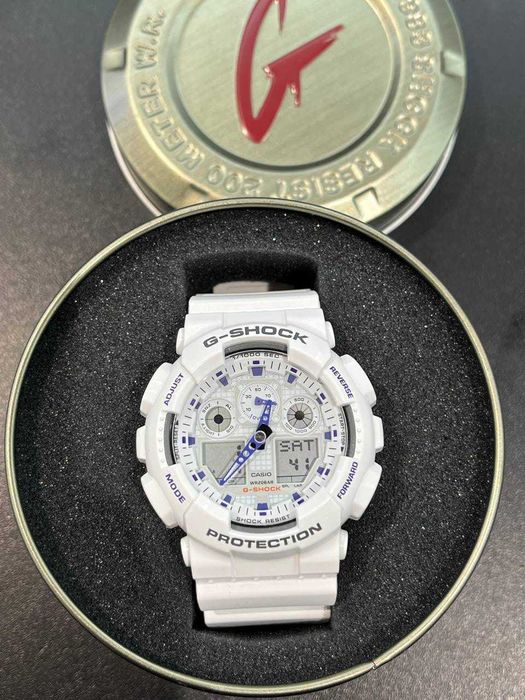 Zegarek Casio G-Shock GA-100A White