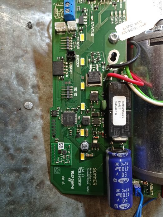 Napęd bramy garażowej SOMMER