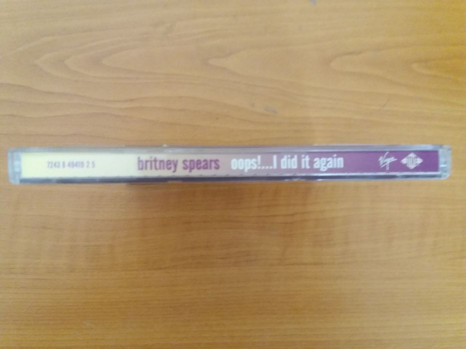 CD Britney Spears - opps! ... I did it again