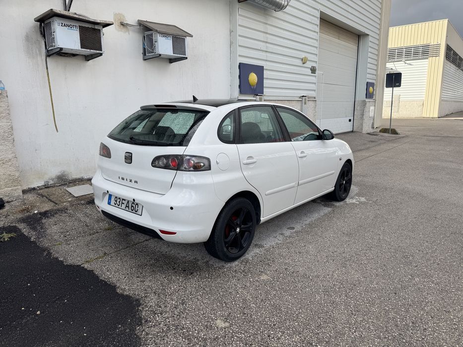 SEAT Ibiza — fotografia 5