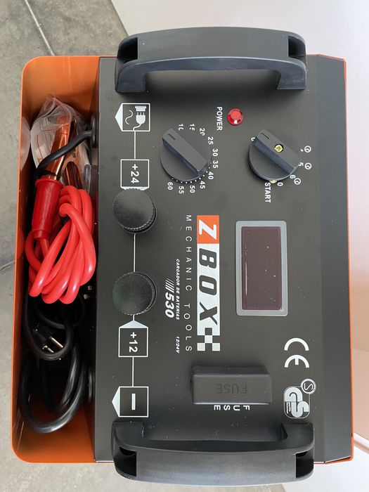 Carregador de baterias profissional