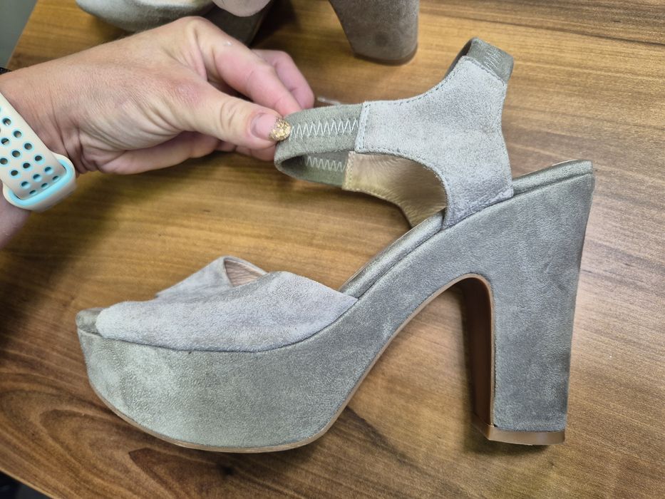 Shoe the bear sandaly ma obcasie 40