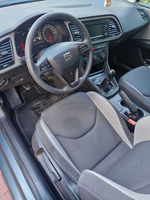 seat leon 1.6 tdi 105km