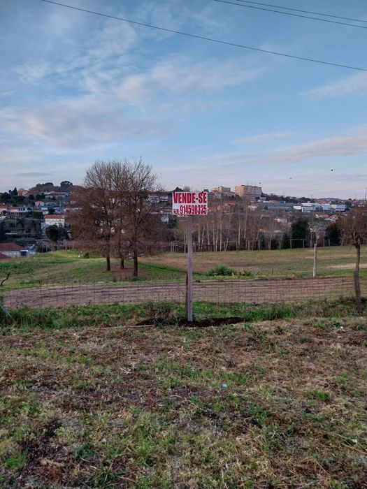 Terreno com 18 002 m2