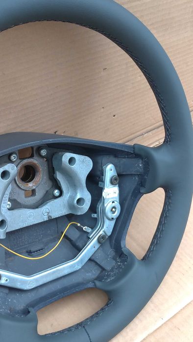 Volante reconstruido Mercedes Vito 110,112CDI (W638). 1997/2003.