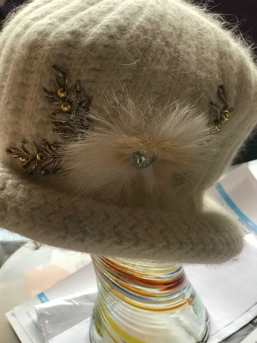 Шапка женская теплая