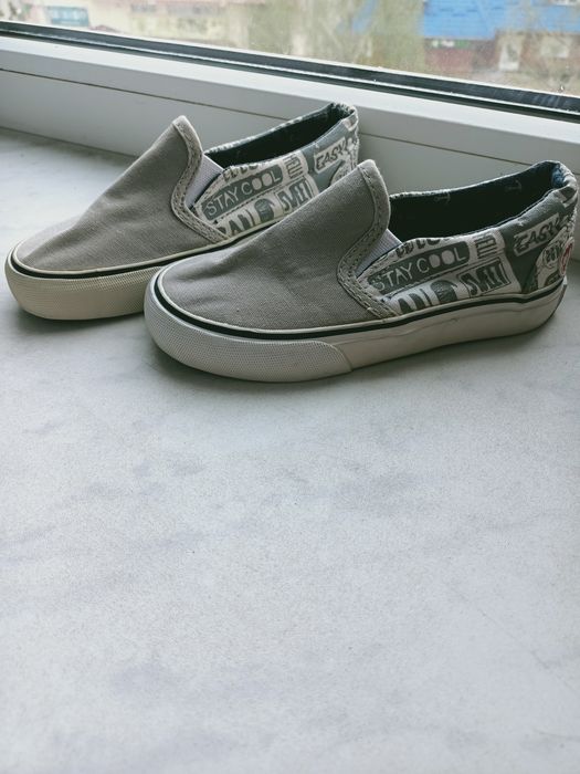 Кеди кросівки    .