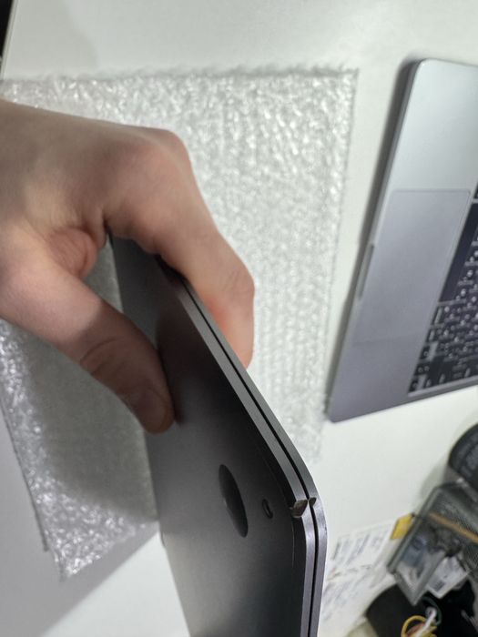 Macbook Air 13' M1 8/256Gb Space 2020 (MGN63)