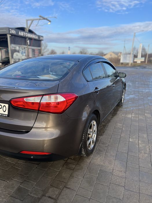 Kia cerato 2013 р