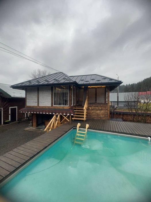 РОЗКІШНЕ СПА • Чани Джакузі Сауна Басейн • Котеджі ВІД ВЛАСНИКА