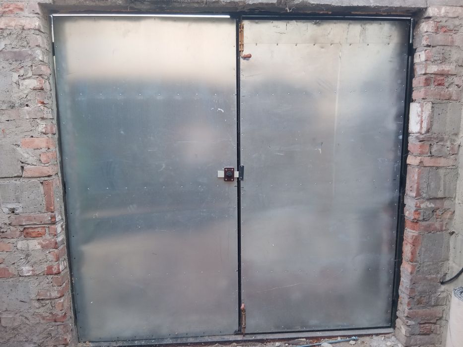 Brama garażowa sz2.35/wy 2.25