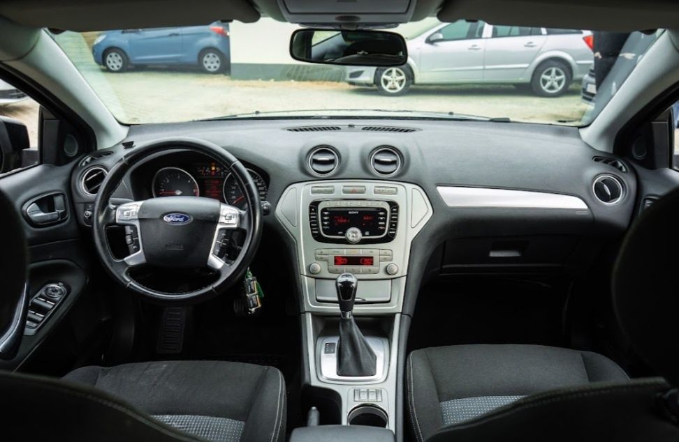 Mondeo 2.0d automat super stan !