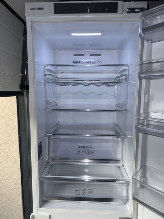 Lodówka Samsung BRB260030WW