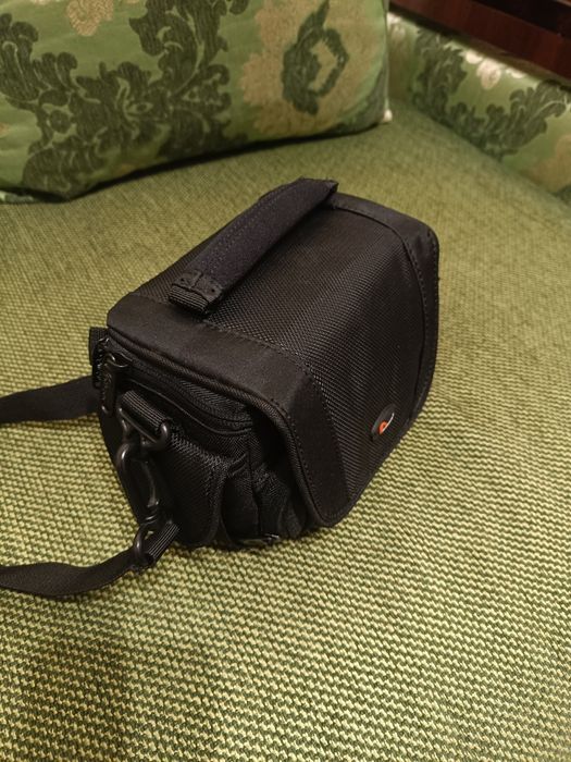 Фотосумка Lowepro Edit 110 для беззеркального фотоапарата