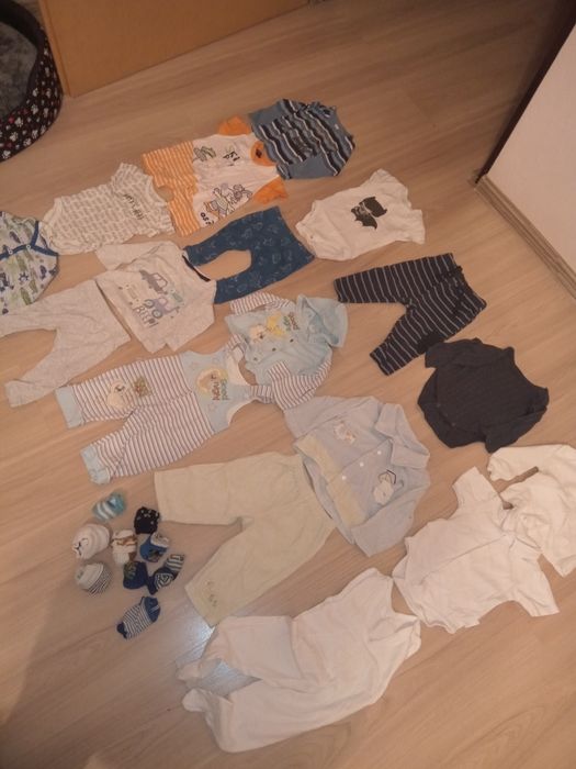 Paka ponad 110 ciuszków dla dzieci 8 zdjęć 62 68 dla chłopca